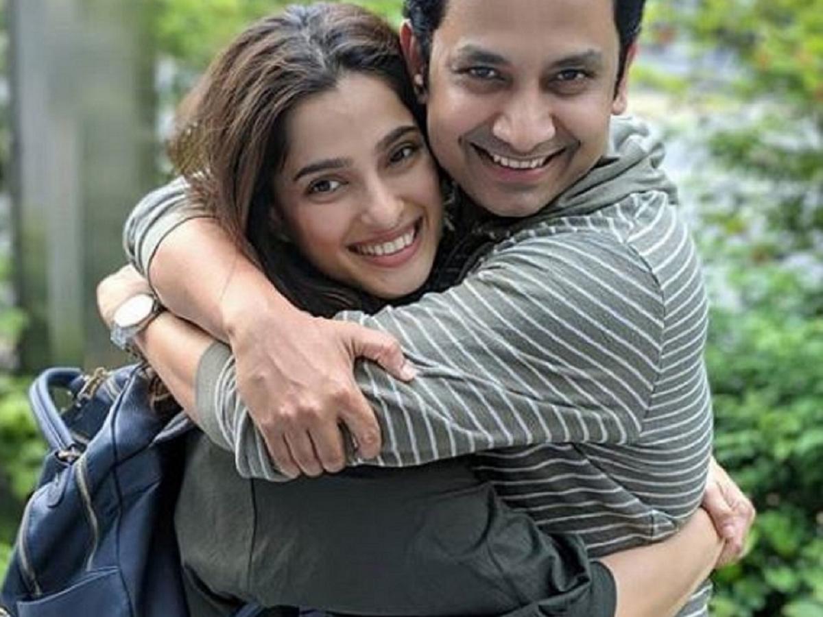 Priya Bapat And Umesh Kamat Now In Aani Kay Hava Webseries