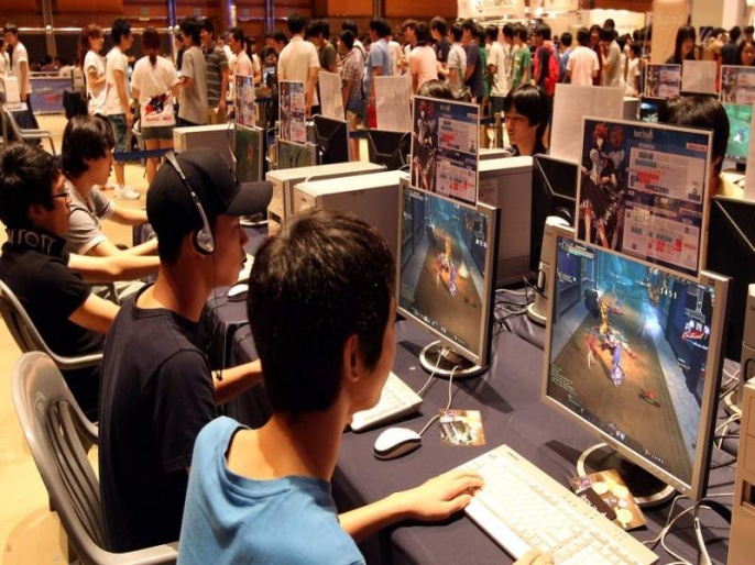 Want To Pursue A Career In Gaming Industry? Here are tips you need to know | à¤‡à¤‚à¤Ÿà¤°à¤¨à¥‡à¤Ÿ à¤—à¥‡à¤®à¤¿à¤‚à¤—à¤®à¤§à¥à¤¯à¥‡ à¤•à¤°à¤¿à¤…à¤°? à¤¯à¤¾ à¤®à¤¹à¤¤à¥à¤¤à¥à¤µà¤¾à¤šà¥à¤¯à¤¾ à¤Ÿà¥€à¤ªà¥à¤¸ à¤¨à¤•à¥à¤•à¥€ à¤µà¤¾à¤šà¤¾