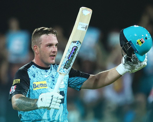 Josh Brown Goes Past Chris Gayle S Record Of Most Sixes In Bbl Innings