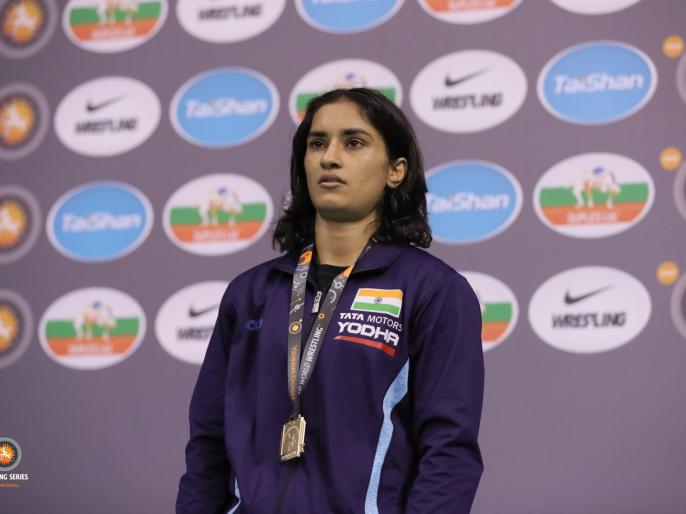 Tops Clears Training Stints Of Wrestlers Vinesh Phogat Bajrang Punia