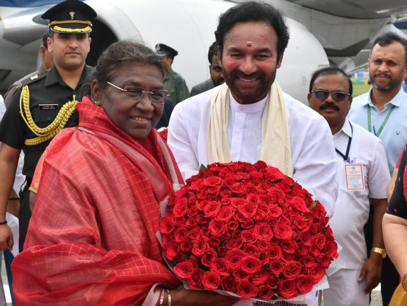 Telangana President Droupadi Murmu Arrives In Hyderabad