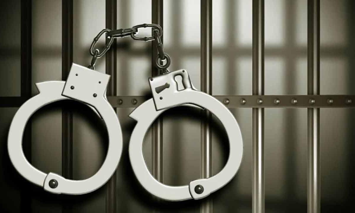 Thane Bangladeshi Nationals Arrested For Illegal Stay In Dombivli