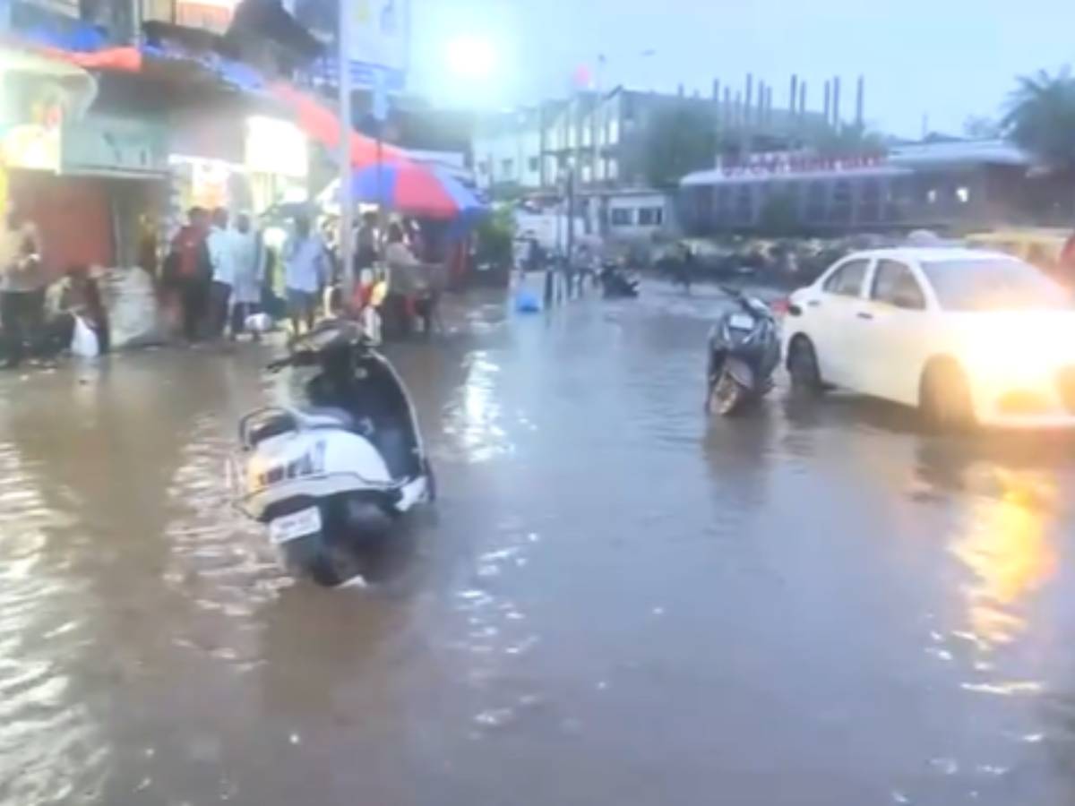 Mumbai Rains Several Parts Of City Witness Waterlogging As Heavy