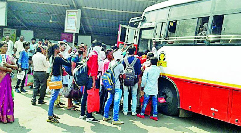 एसटीत खबरदारी तर खासगी बसेस ...