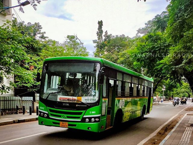 पुण्यात 'पीएमपी'च्या बससेवा विस्तारणार; एमआयडीसी, पर्यटन व  तीर्थस्थळांपर्यंत धावणार - Marathi News | PMP to expand bus services in  Pune; Run to MIDC, Tourism and famous temple ...
