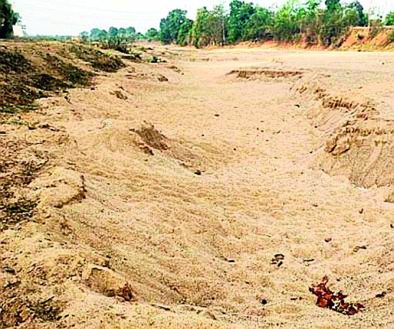 marathi-news-sand-extraction-from