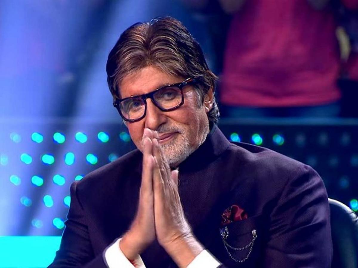 netizens-ask-amitabh-bachchan-abhi-tak-soye-nhi