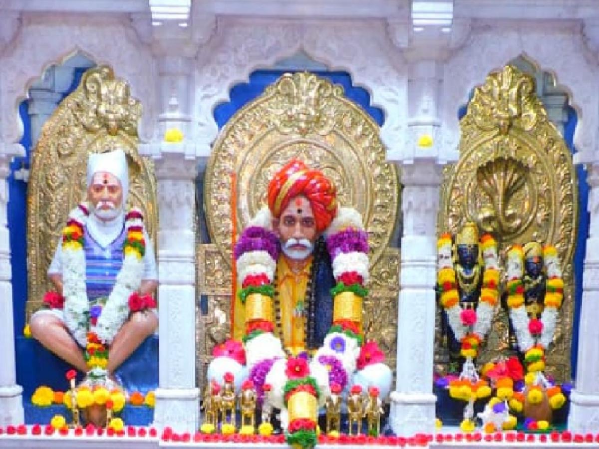 Kolhapur: अमावास्येच्या दिवशी आदमापूरला लाखो भाविकांची मांदियाळी, एस.टी ...