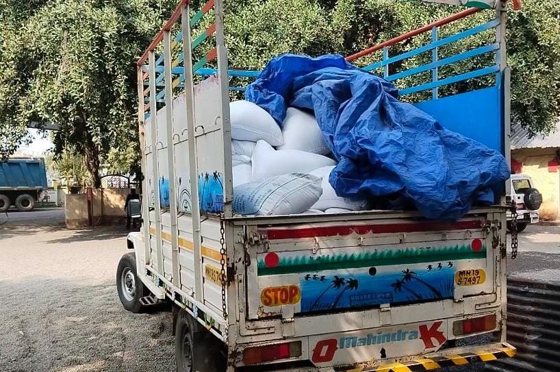 काळ्या बाजारात जाणारा रेशनचा ३० क्विंटल तांदूळ पकडला! Marathi News