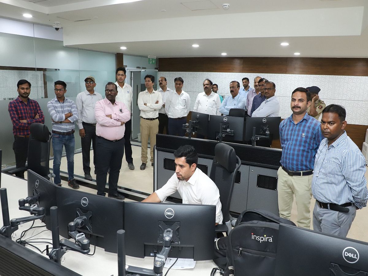 Navi Mumbai नवी मुंबईवर १५०० सीसीटीव्ही कॅमेऱ्यांची नजर, शहर