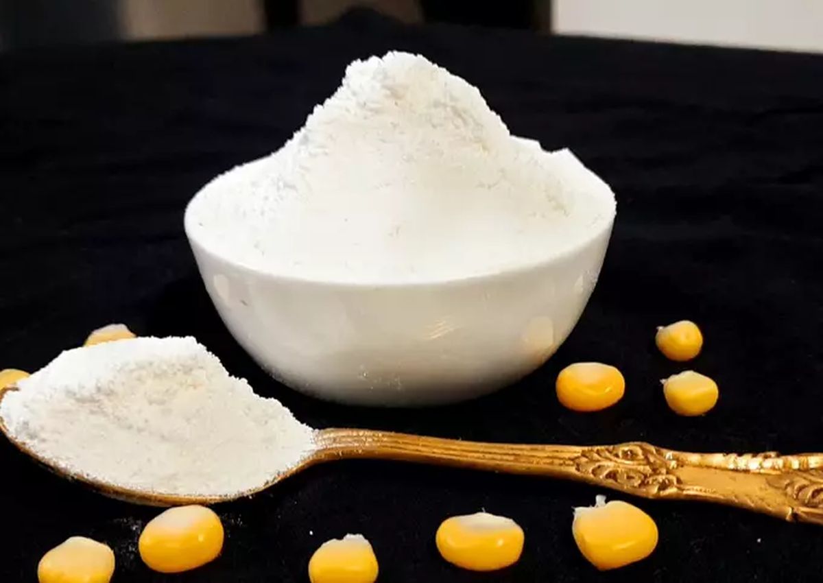 काॅर्नफ्लोअर घरच्याघरी तयार करण्याची घ्या एकदम सोपी पद्धत, विकत आणतो