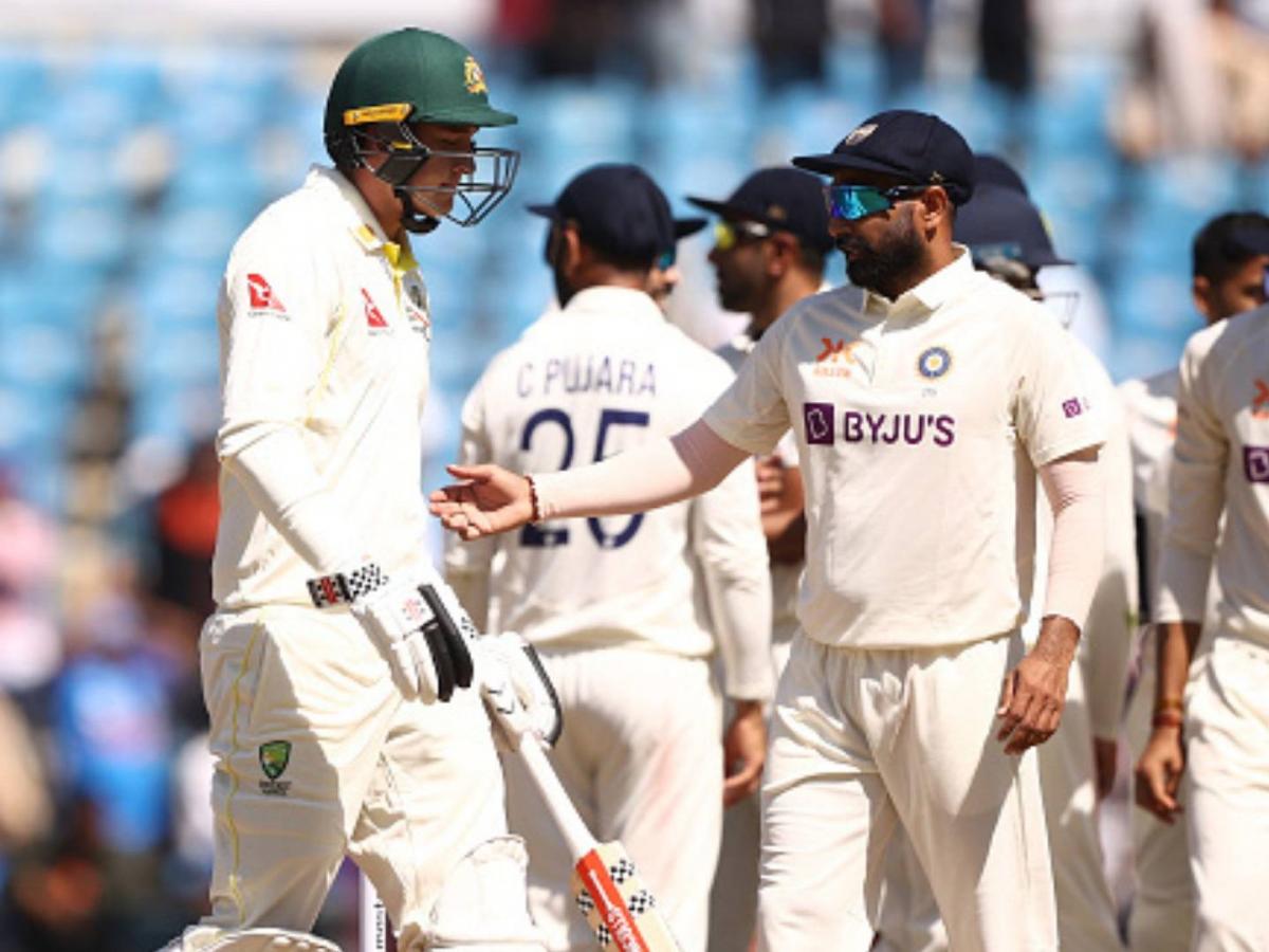 Ind Vs Aus 1st Test Live : ऑस्ट्रेलियाच्या स्टार फलंदाजाला जावे लागले ...