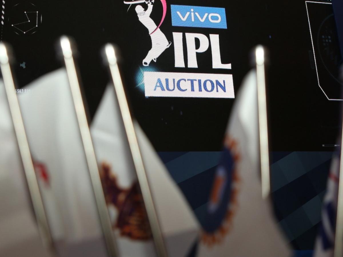 IPL Auction 2020: पहिल्या फेरीत कोणाला सर्वाधिक बोली, कोण राहिलं Unsold ...