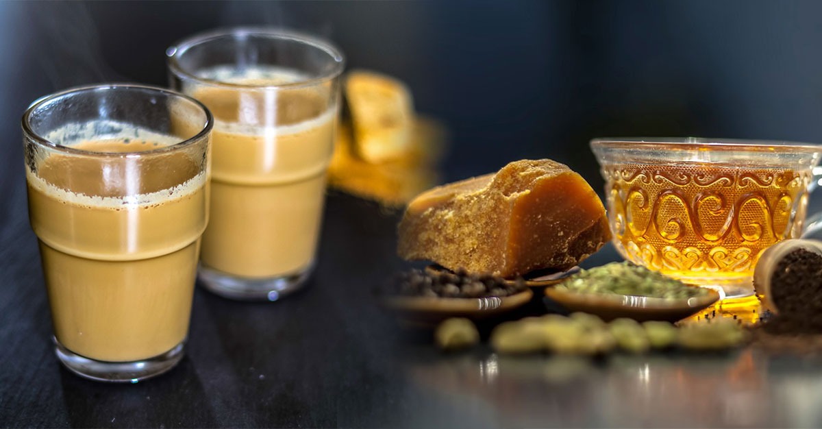 असा' करा गुळाचा फक्कड चहा! दूध नासणार नाही, चहा पांचटही होणार नाही.. -  Marathi News | Make jaggery tea like this! Best recipe for jaggery tea |  Latest Sakhi News at Lokmat.com