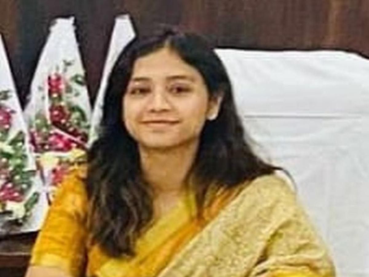 सातारा जिल्हा परिषदेला मिळाल्या प्रथमच आयएएस महिला अधिकारी Marathi