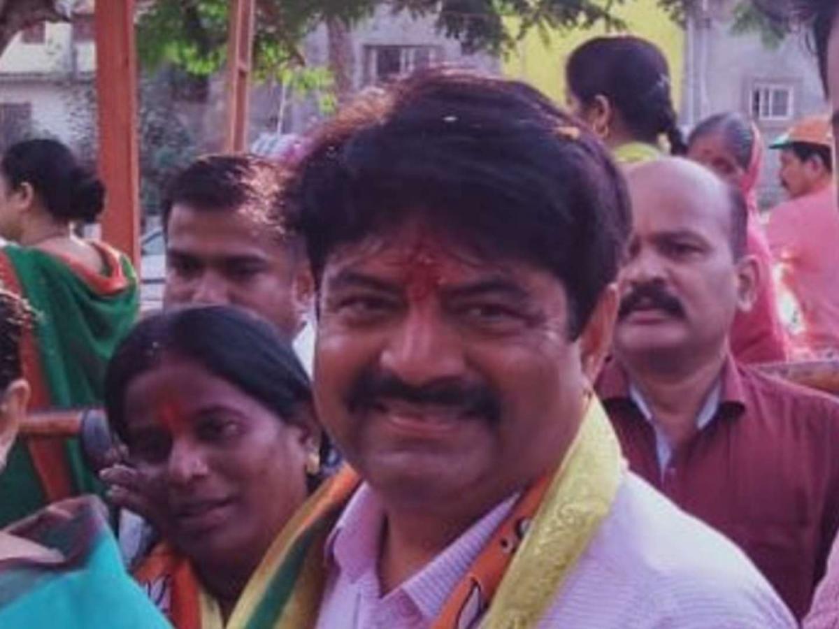 धसका, आधार आणि भिस्त..., सेनेची दिलजमाई सुरूच Mumbai Marathi News ...