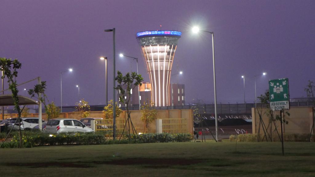 ...तर 'मोपा'साठी जमीन कशी मिळाली?; अमित पाटकरांचा सवाल Marathi News