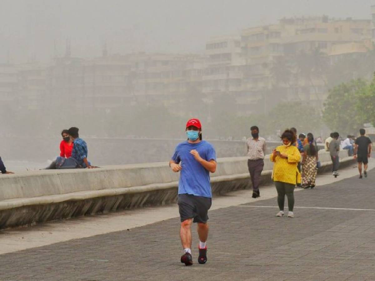 श्वास घेतला की धुळीचे कण फुकटात मिळतात; सर्दी, खोकल्यामुळे प्रत्येक घरी