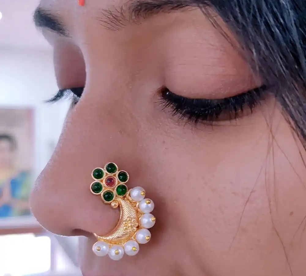Buy JEWELOPIA Desire Collection Traditional Big Size Maharashtrian Nose ring  with piercing Nose Ring Gold Plated Nath For Women Girls (Green Big) at  Amazon.in