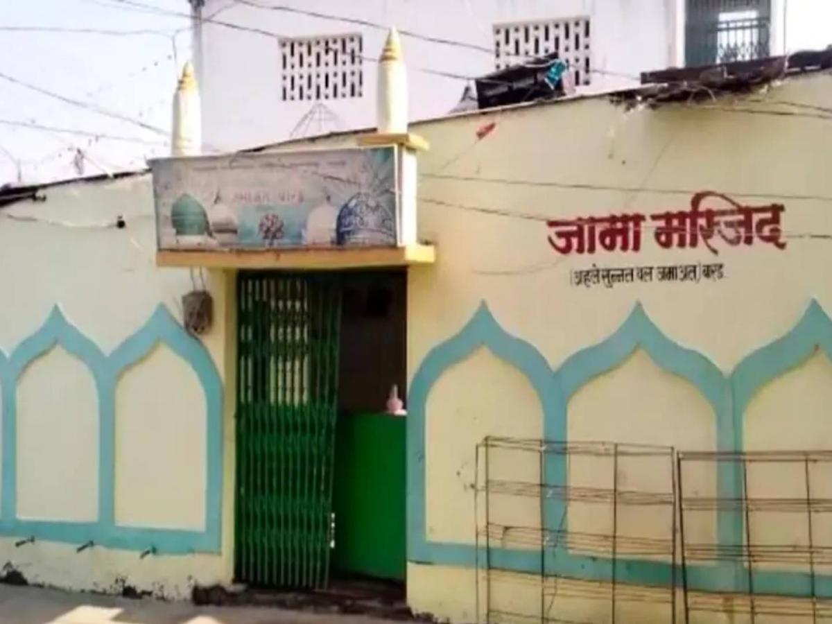Nanded Mosque राज्यातील 'या' गावात मंदिर, मशिदीवर लाऊड स्पीकरच नाही; भोंगामुक्त ...