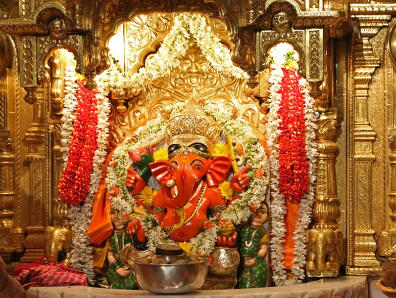 Siddhivinayak Shri Ganpari Ganesh Ji Wallpaper Statue Ganesh -  HinduWallpaper