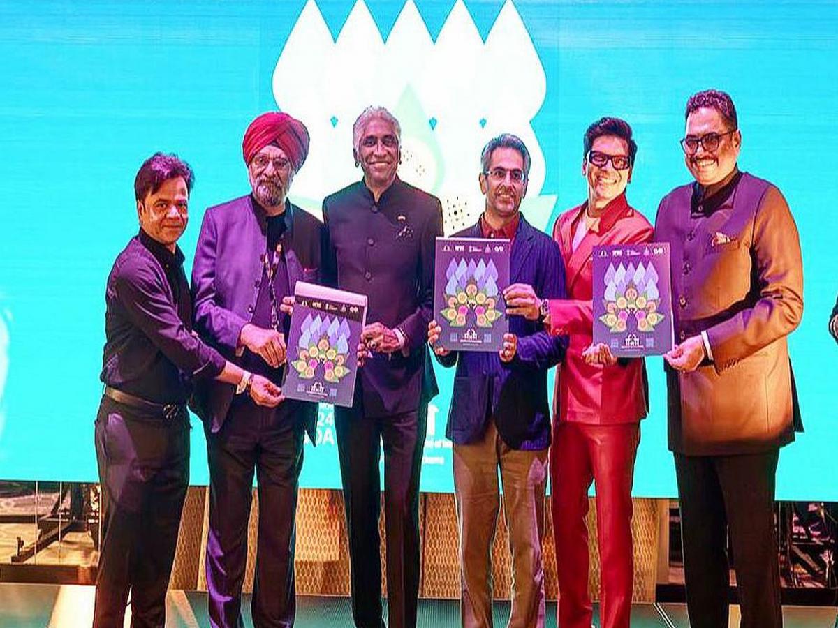 कान्स चित्रपट महोत्सवात इफ्फीचा पोस्टर लाँच - Marathi News Iffy