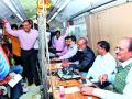 ताशी ९० कि.मी. वेगाने धावली ‘नागपूर मेट्रो’ - Marathi News | 'Nagpur Metro' runs 90 kilometers per hour | Latest nagpur News at Lokmat.com