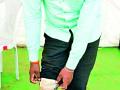 कृत्रिम पायाने दिला जगण्याचा आधार - Marathi News | The basis of the life given by artificial feet | Latest amravati News at Lokmat.com