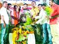 ग्रामोदय संघाला पूर्वीचे वैभव प्राप्त करून देऊ - Marathi News | Gramodaya team will get the glory of former glory | Latest chandrapur News at Lokmat.com