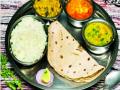 शिवभोजनाची थाळी आता ‘पॅकेट्स’मधून मिळणार - Marathi News | Shiva meal plate will now be available in 'packets' | Latest chandrapur News at Lokmat.com