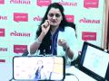 सुंदर चेहरा अन् चमकदार केसांसाठी पौष्टिक आहार आवश्यक : तृप्ती राठी - Marathi News | Need a nutritious diet for beautiful face and shiny hair: Trupti Rathi | Latest solapur News at Lokmat.com