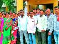 हाताला काम द्या, अन्यथा खाणीचे काम सुरू करा - Marathi News | Work on the hand, otherwise start mining work | Latest gadchiroli News at Lokmat.com
