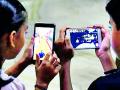 अल्पवयीन मुला-मुलींना मोबाइलने बिघडविले! - Marathi News | Mobiles spoil minor boys and girls! | Latest gondia News at Lokmat.com