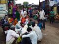 बँकेच्या रांगेत ‘सोशल डिस्टन्सिंग’ हरवले - Marathi News | Lost ‘social distance’ in the bank queue | Latest nandurbar News at Lokmat.com