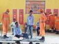 एनडीआरएफ जवानांकडऊन आपत्तीचे धडे - Marathi News | naashik, disaster,lessons,from,ndrf,personnel | Latest nashik News at Lokmat.com