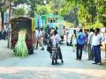 वाहनांना बंदी केलेली असतानाही ७२८ वाहनधारकांवर दंडात्मक कारवाई - Marathi News | Penal action for 728 motorists, despite the ban of vehicles | Latest nashik News at Lokmat.com