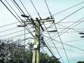 विजेचे खांब हटविण्यास मनपाकडून विलंब - Marathi News | Delay from the Corporation to remove power pole | Latest nashik News at Lokmat.com