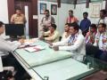 नगरसेविकांनाच मिळेना बसायला कक्ष, कोल्हापूर महापालिकेतील प्रकार : तीन वर्षे कुचंबणा - Marathi News | Type of Municipal Corporation, Kolhapur Municipal Corporation Type: Three Years Suicides | Latest kolhapur News at Lokmat.com