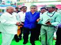 शेतीसोबत जोडधंदे स्वीकारण्याची गरज - Marathi News |  The need to accept connectivity with agriculture | Latest nashik News at Lokmat.com