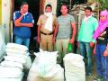 तालुक्यात एक लाख ७६ हजारांचा गुटखा जप्त - Marathi News | One lakh 76 thousand Gutkhas were seized in the taluka | Latest amravati News at Lokmat.com
