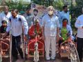 दिव्यांग बांधवांना सायकलींचे वाटप - Marathi News | Distribution of bicycles to Divyang brothers | Latest nashik News at Lokmat.com