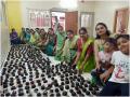 वृक्षलागवडीसाठी माळरानावर टाकले मातीचे गोळे - Marathi News |  Clay balls sliced on the slopes for trees | Latest nashik News at Lokmat.com