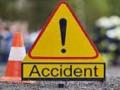 ट्रॅव्हल्सला झालेल्या अपघातात तिघे जखमी - Marathi News | Three injured in Travels accident | Latest nandurbar News at Lokmat.com