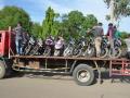परभणी :अडथळा ठरणाऱ्या ६० गाड्या पोलिसांनी उचलल्या - Marathi News | Parbhani: Police has taken 60 road blocks to prevent them | Latest parabhani News at Lokmat.com