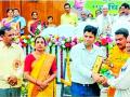 प्रयोगशील शेतकऱ्यांचा सत्कार - Marathi News | Favored by the experimental farmers | Latest chandrapur News at Lokmat.com