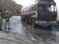 कसारा घाटात गॅस टँकरला आग - Marathi News | Gas tanker fire in Kasara Ghat | Latest nashik News at Lokmat.com