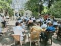 कृउबाच्या दरानेच केळी खरेदी करावी - Marathi News | Buy bananas at the rate of Rs | Latest jalgaon News at Lokmat.com