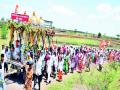 खंबाळेहून पालखीचे प्रस्थान - Marathi News | Departure from Khambale to Palkhi | Latest nashik News at Lokmat.com