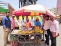 सटाण्यातील फेरीवाल्यांचे आॅनलाइन सर्वेक्षण - Marathi News | An online survey of hawkers in the stadium | Latest nashik News at Lokmat.com