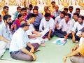 न.पं. कर्मचाºयांना स्थायी करा - Marathi News | N.P. Make the staff permanent | Latest gadchiroli News at Lokmat.com